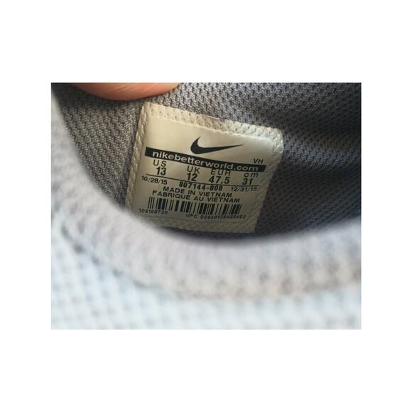 NIKE FS LITE RUN 3 MENS SIZE 13 RUNNING SHOES LIGHT GRAY 807144-008 - Picture 8 of 10